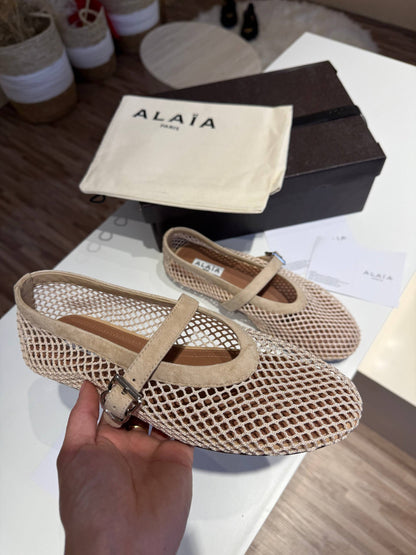ALAIA 
✨ New Collection
👠 36–41
💎 Premium Quality
🔥 Super Master
450 dhs✅

Zain198

اطلبوها من الوتس المثبت في الأعلى👆🏻👆🏻

تواصلو معنا 👈🏻 Zain 
For order WhatsApp pinned 👆🏻

♥️♥️♥️
