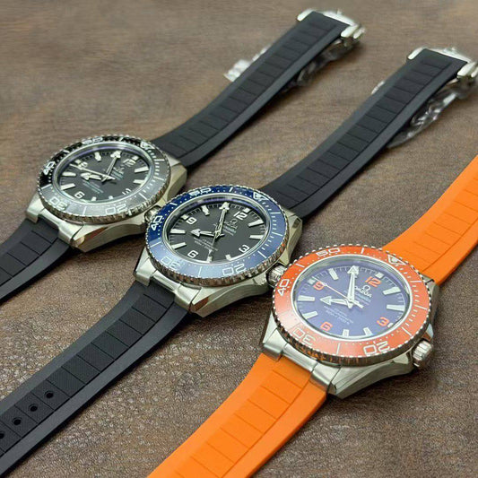 Omega
330 dhs✅
Automatic

Zain85
♥️♥️♥️