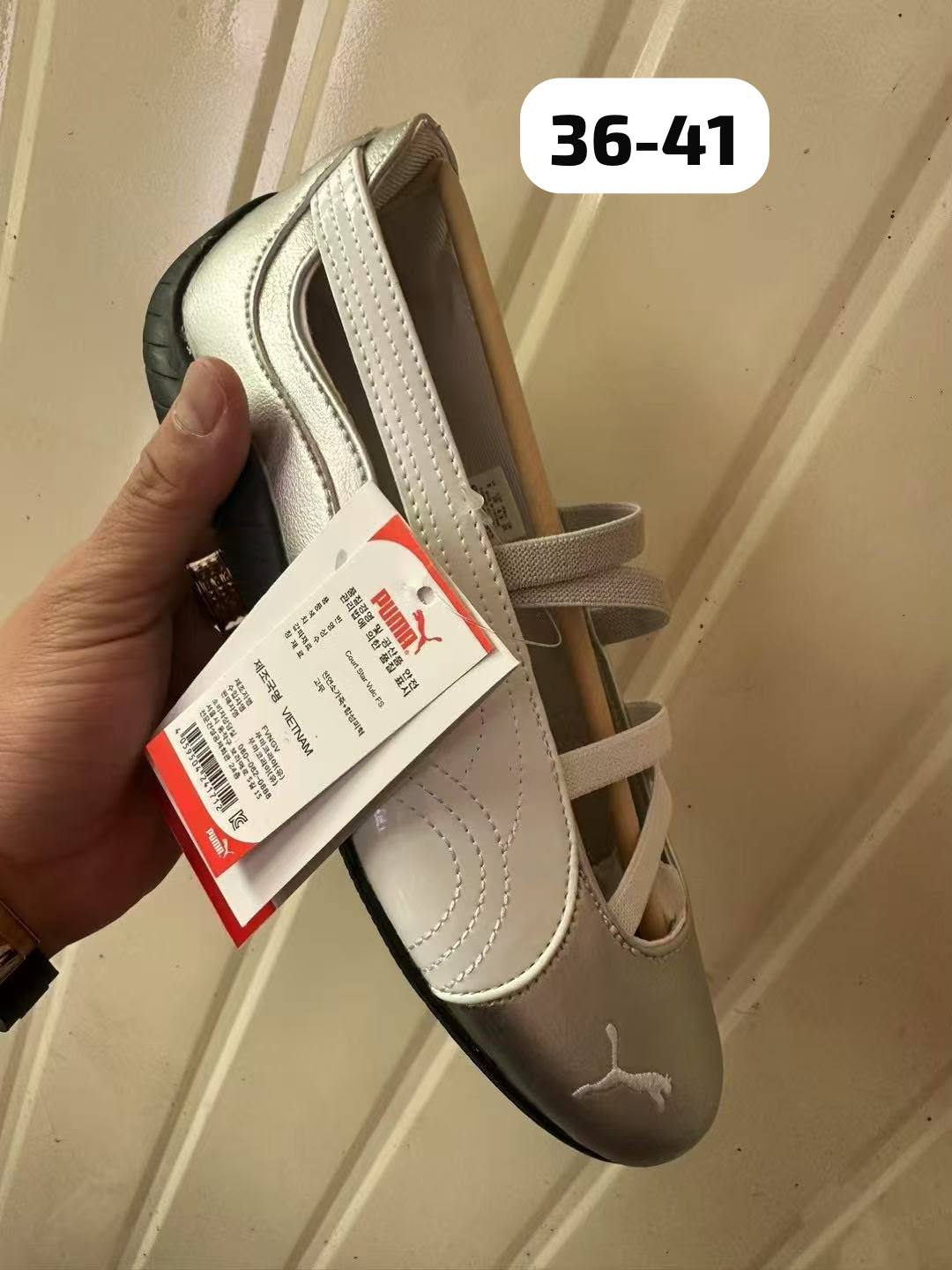 Puma

Good quality

120 dhs🇦🇪🇦🇪

Zain138
♥️♥️♥️