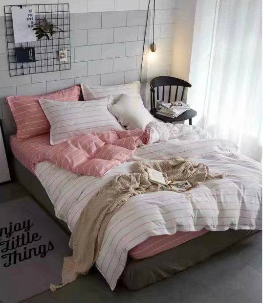 New collection 🌹🌹🌹
Give you best life 💥💥💥
Comfort set 
King size comfort 6pcs set 
1 comfort 
1 bedsheets 
4 pillowcases 
6pcs set 
115 dhs💓

Zain99
♥️♥️♥️