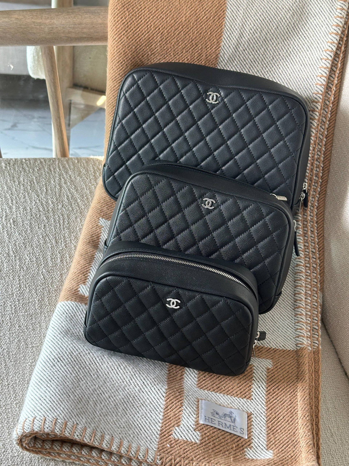 CHANEL  
SUPER MASTER QUALITY 
AVAILABLE

For Price 👇 WhatsApp✅
0568585901 
0507557372
0552275751 Owner Zain 👌

Zain307
♥️♥️♥️