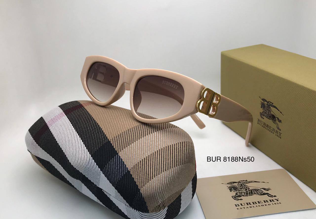 Burberry
70 dhs❣️

Zain126
♥️♥️♥️