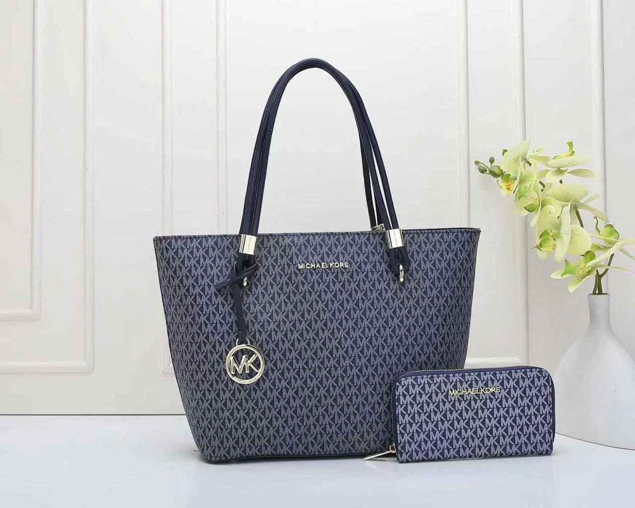 MK

AVAILABLE 

WITH WALLAT 
120 dhs🇦🇪🇦🇪🇦🇪

Zain169
♥️♥️♥️