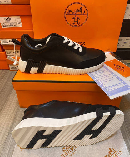Hermes 
Shoes For Men,

High Quality,
Size 40 To 45


150 dhs🇦🇪🇦🇪

Zain120
♥️♥️♥️