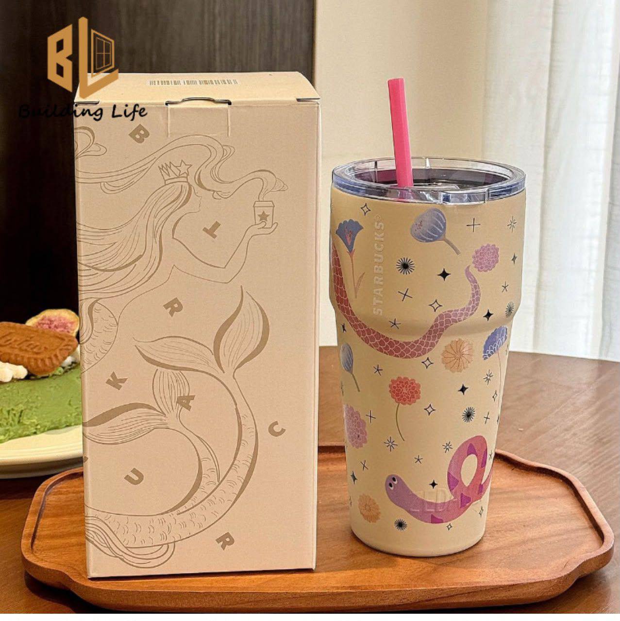New Starbucks coffee mug & tissue box arriving 
65 dhs✅

Zain88
♥️♥️♥️