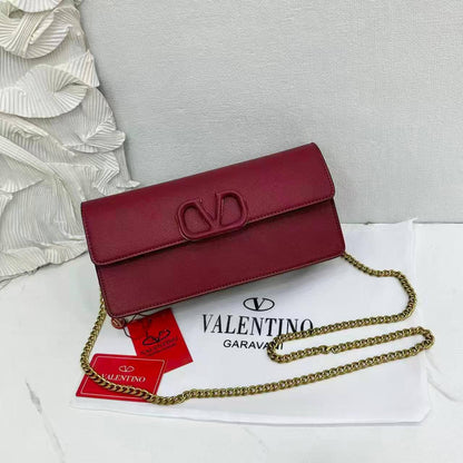 VALENTINO 

NEW CANE 
GOOD QUALITY 

BIG SIZE 
WITH BOX 
115 dhs🇦🇪🇦🇪

Zain295
♥️♥️♥️