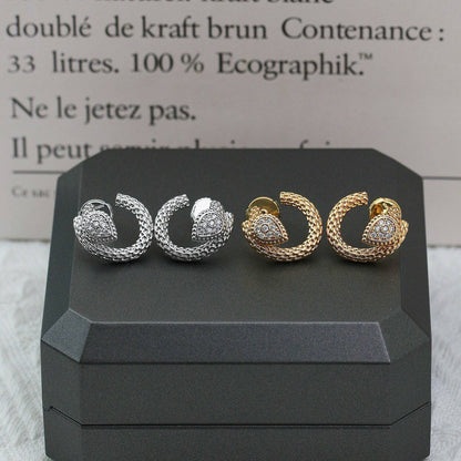 BOUCHERON 
Earring 🐦‍🔥
Master quality 💯
With normal boxes 📦 
60 dhs🇦🇪🇦🇪

With master box 🗃️ 
145 dhs🇦🇪🇦🇪


Zain216
♥️♥️♥️