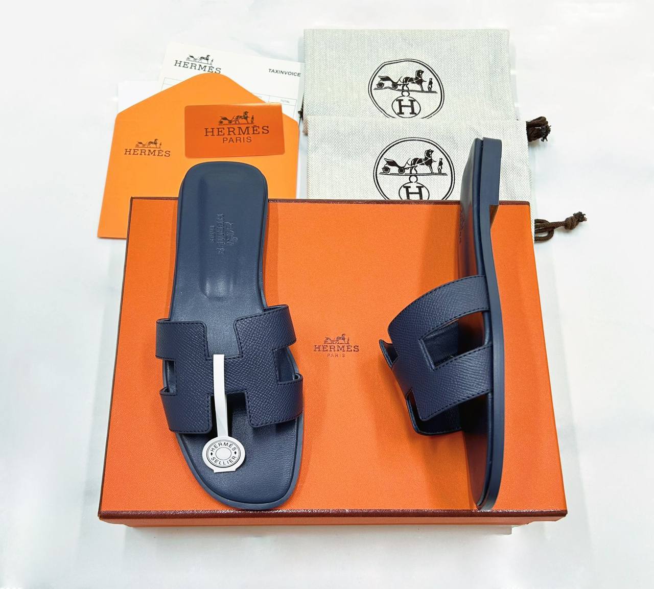 Hermes
36-41 
Master quality 😊😊😊
330 dhs✅

Zain207
♥️♥️♥️