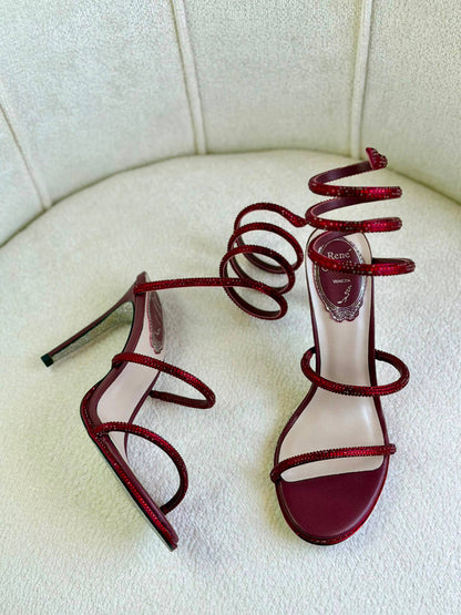 Rene Caovilla
Super *AAA* *+* Quality 💯 
With original packing🎁🎁
SIZE:36and41
Available now
550 dhs✅

Zain309
♥️♥️😂