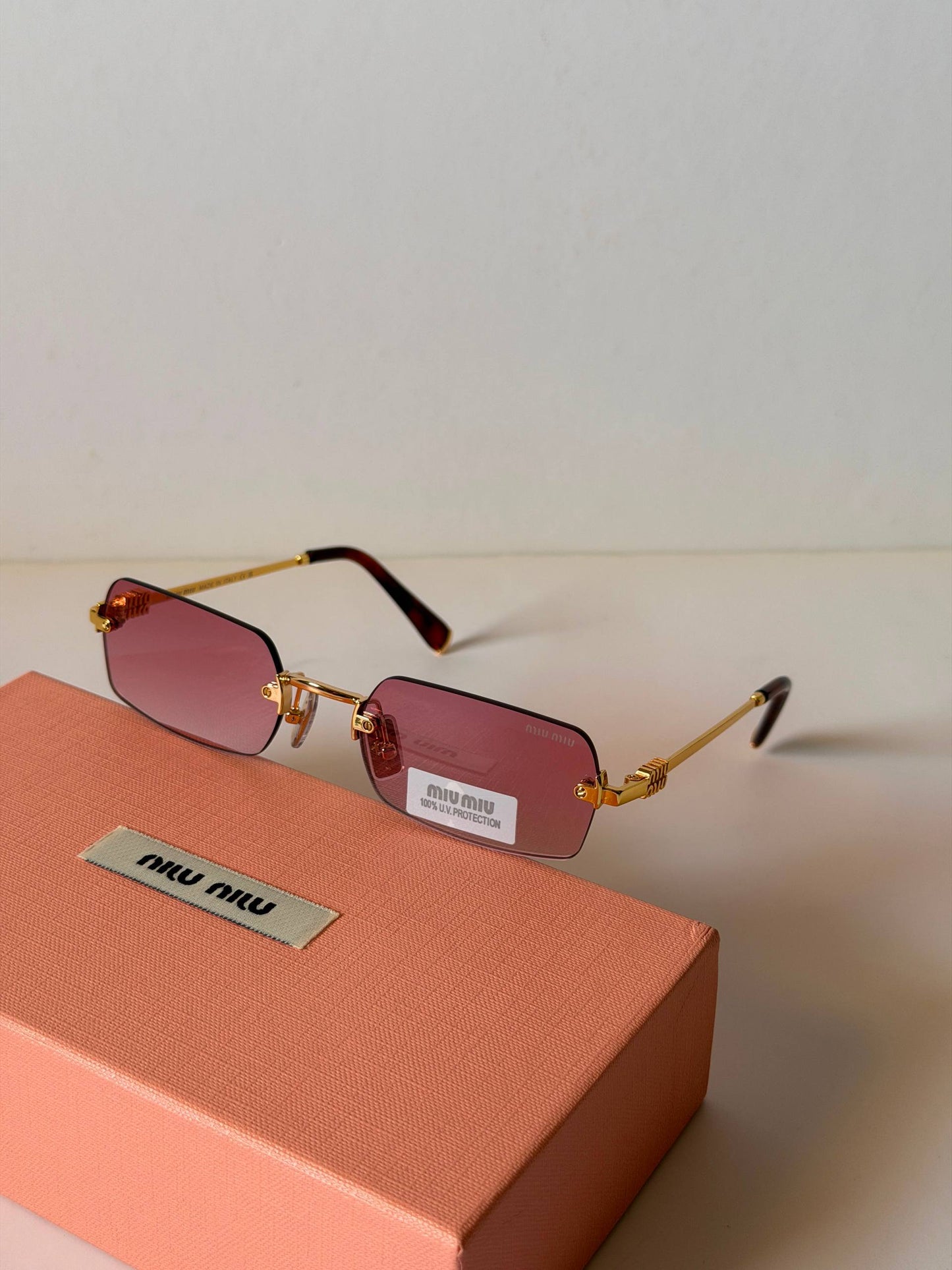Gucci - Miu Miu
“𝑳𝒂𝒅𝒚’𝒔”💃🏻
Super master quality🪡✨
New Available☺️
For Price 👇 WhatsApp✅
0568585901 
0507557372
0552275751 Owner Zain 👌

Zain165
♥️♥️♥️