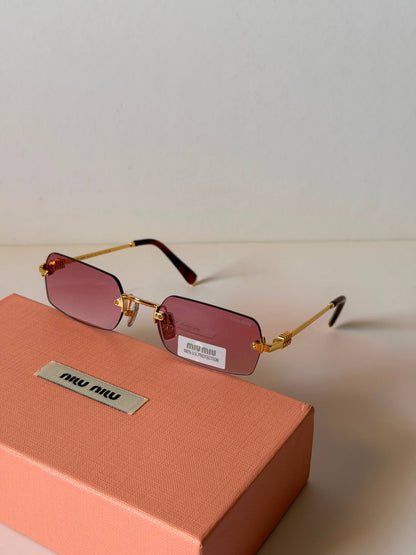 Gucci - Miu Miu
“𝑳𝒂𝒅𝒚’𝒔”💃🏻
Super master quality🪡✨
New Available☺️
For Price 👇 WhatsApp✅
0568585901 
0507557372
0552275751 Owner Zain 👌

Zain165
♥️♥️♥️