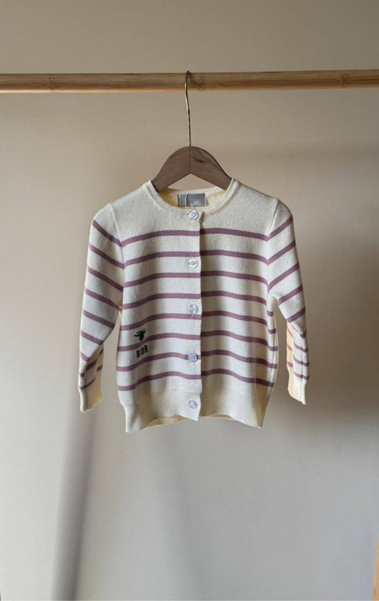 New collection{}
Dior 🔥
Super master quality 😍
Size:2/ 13years old 
420 dhs🪙🖤

Zain261
♥️♥️♥️