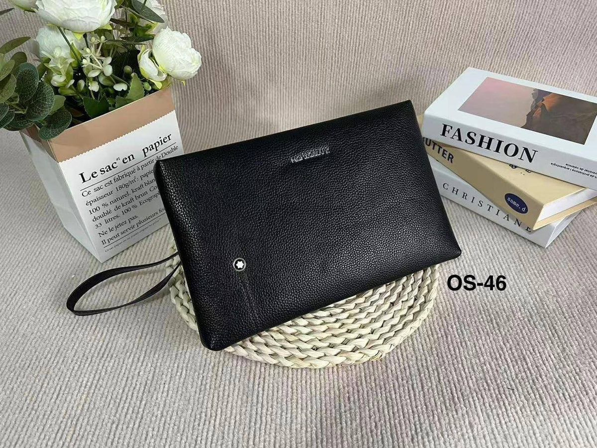 Gucci
Lv
Burberry
Coach
Ysl
Hermes
Prada
Goyard
Fendi

105 dhs🇦🇪🇦🇪🇦🇪

Zain182
♥️♥️♥️