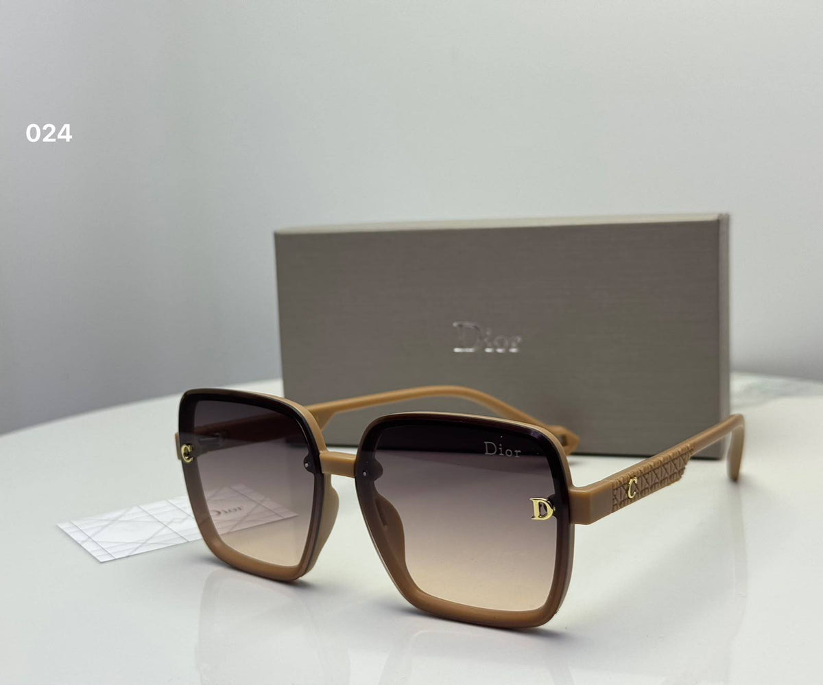 Dior

65 dhs🇦🇪🇦🇪

Zain182
♥️♥️♥️