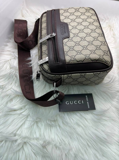 Wallets
85 dhs🇦🇪🇦🇪

Zain182
♥️♥️♥️