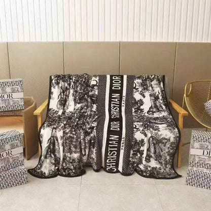 New
200*230 cm
55 dhs🪙🌨️
with box
🎁🎁🎁

Double size

Zain17
♥️♥️♥️