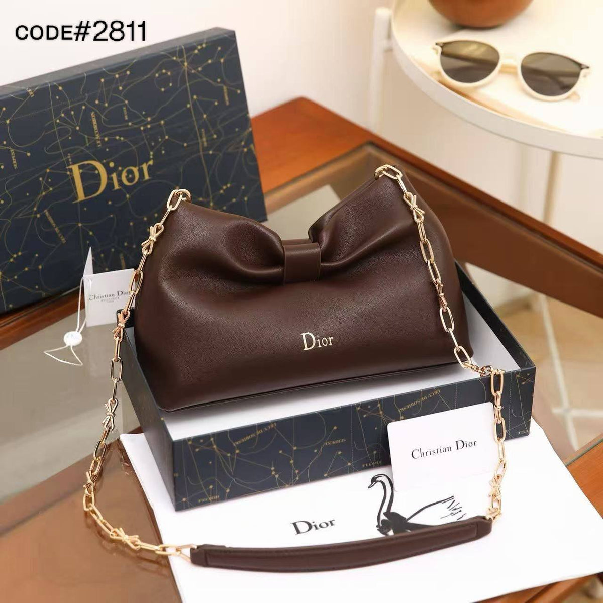 DIOr 

95 dhs🇦🇪🇦🇪
with box

Zain90
♥️♥️♥️