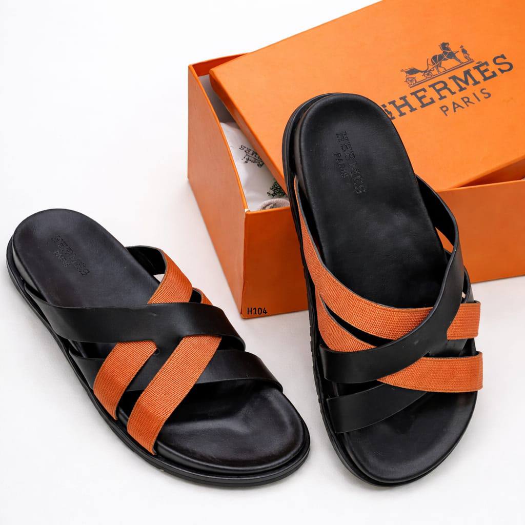HERMES SANDAL FOR MEN
SIZES: 39 to 46 
150 dhs✅

Zain58
♥️♥️♥️