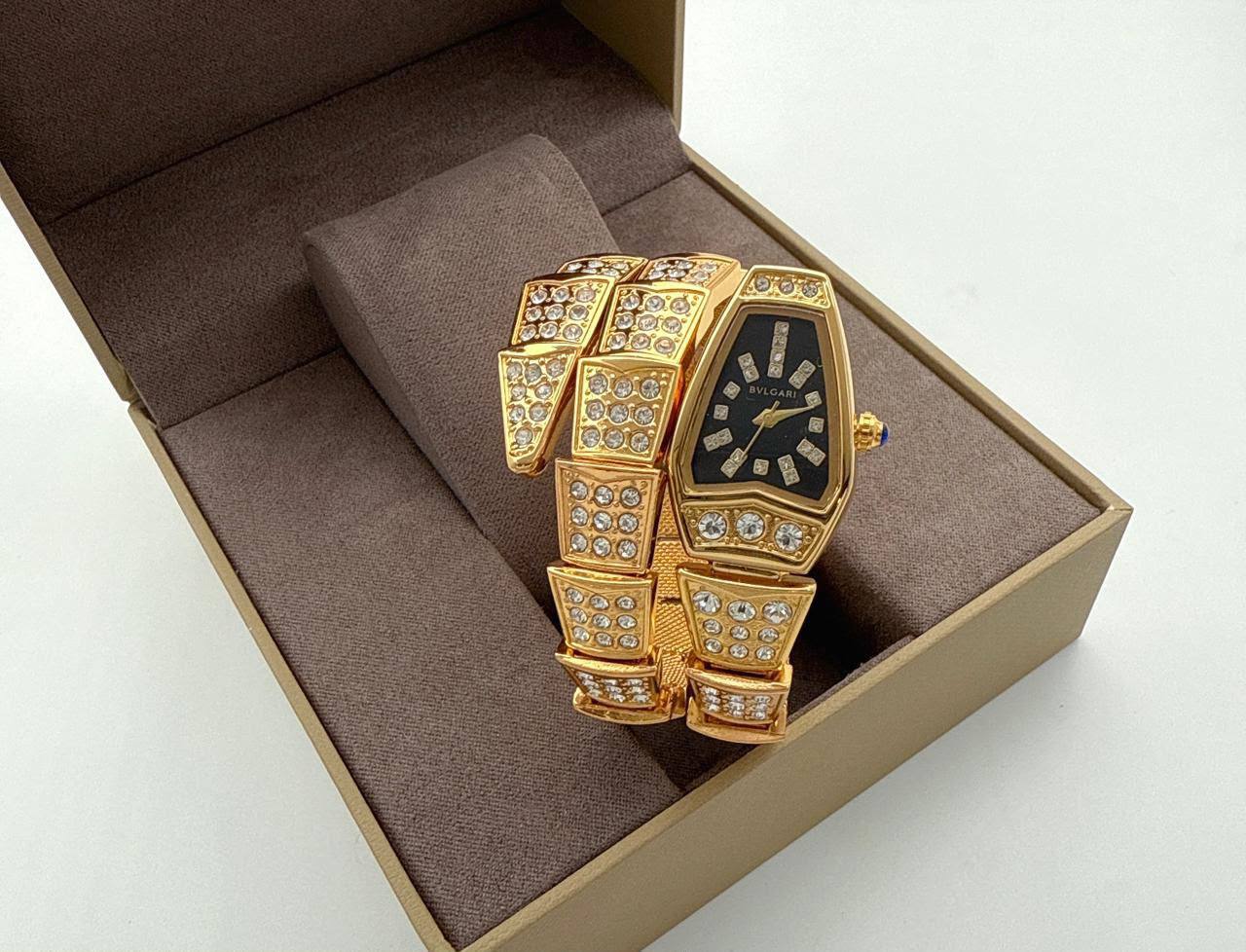 Bvlgari
90 dhs🇦🇪🇦🇪

Zain45
♥️♥️♥️