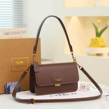 COACH 

NEW CAME 

HIGH QUALITY 
125 dhs🇦🇪🇦🇪

Zain17
♥️♥️♥️