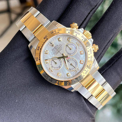 ROLEX WATCH 
GOOD QUALITY 
170 dhs🪙

Zain40
♥️♥️♥️