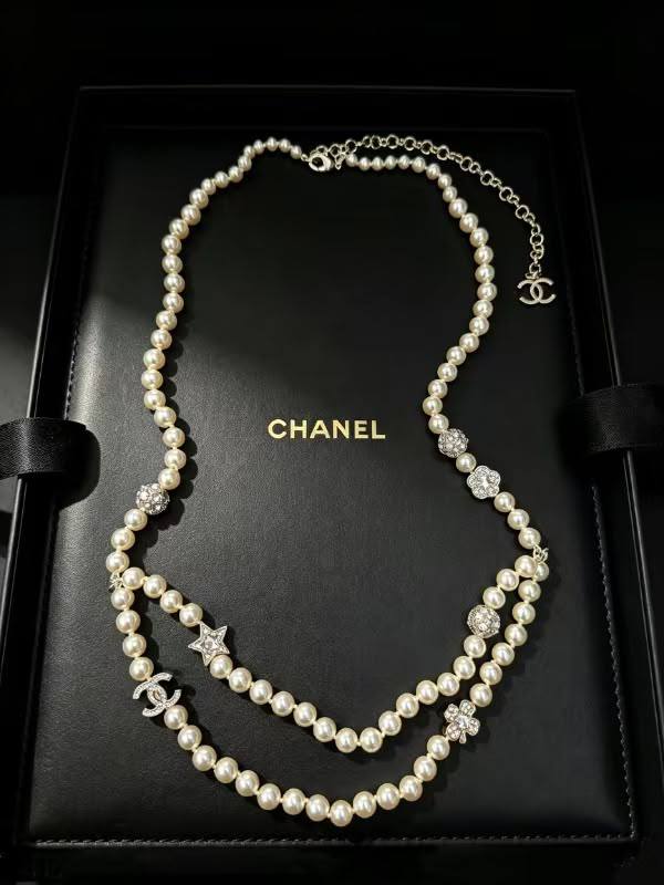 CHANEL 
Ladies belt😍
Master quality 💯
With normal boxes 🗃️ 
150 dhs🇦🇪🇦🇪

With master box 📦 
180 dhs🇦🇪🇦🇪

Zain216
♥️♥️♥️