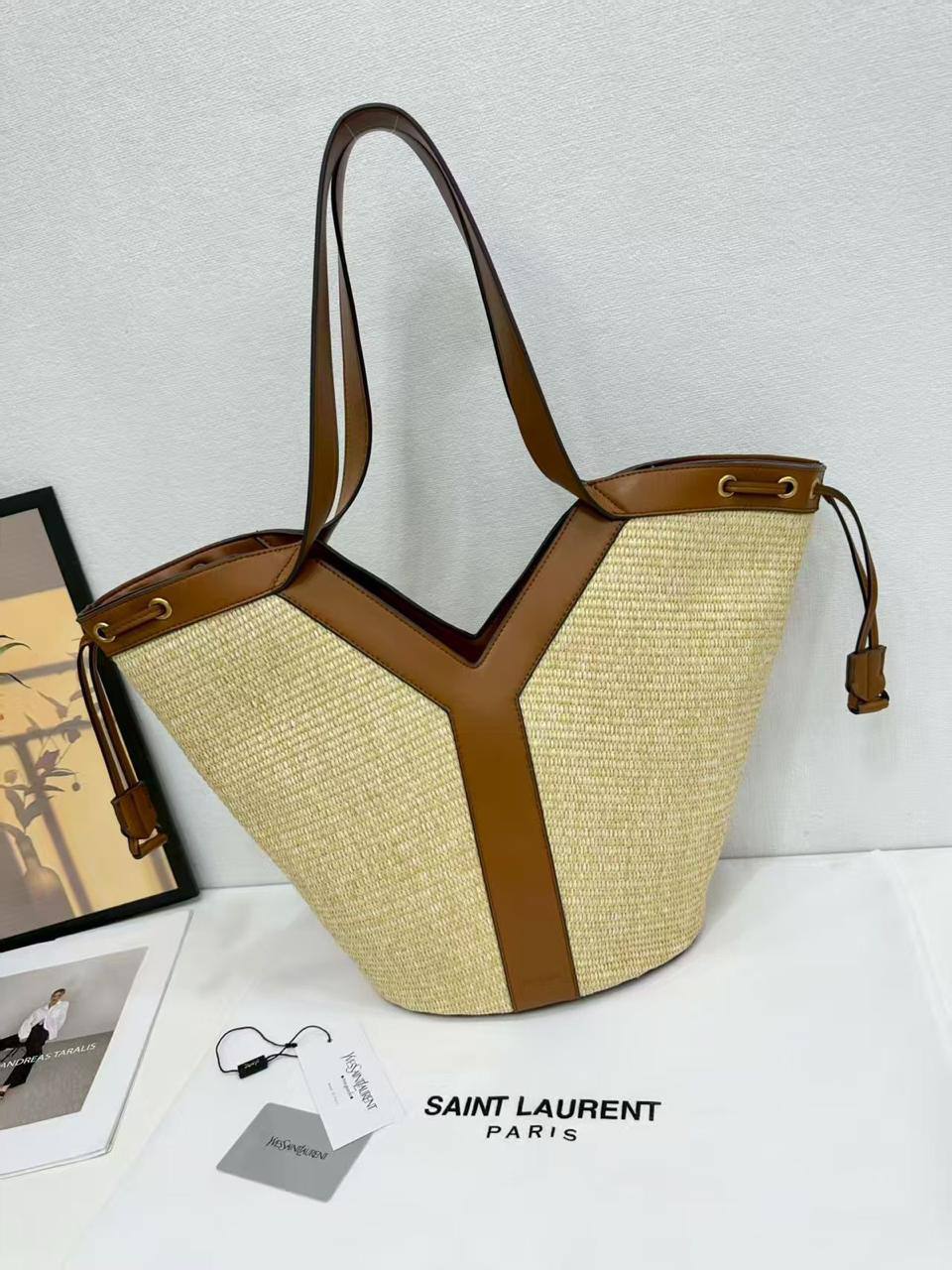 YSL 
HIGH QUALITY 
100 dhs🇦🇪🇦🇪

Zain295
♥️♥️♥️