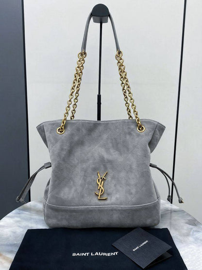 YSL
 NEW CAME GOOD QUALITY 
120 dhs✅

Zain39
♥️♥️♥️