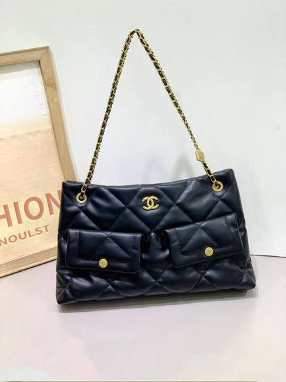 Chanel
Good Quality
120 dhs🇦🇪

Zain161
♥️♥️♥️
