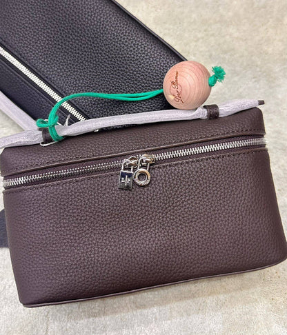 LV
Master Bags +++
For Price 👇 WTSP Text Zain 0568585901

Zain142
♥️♥️♥️