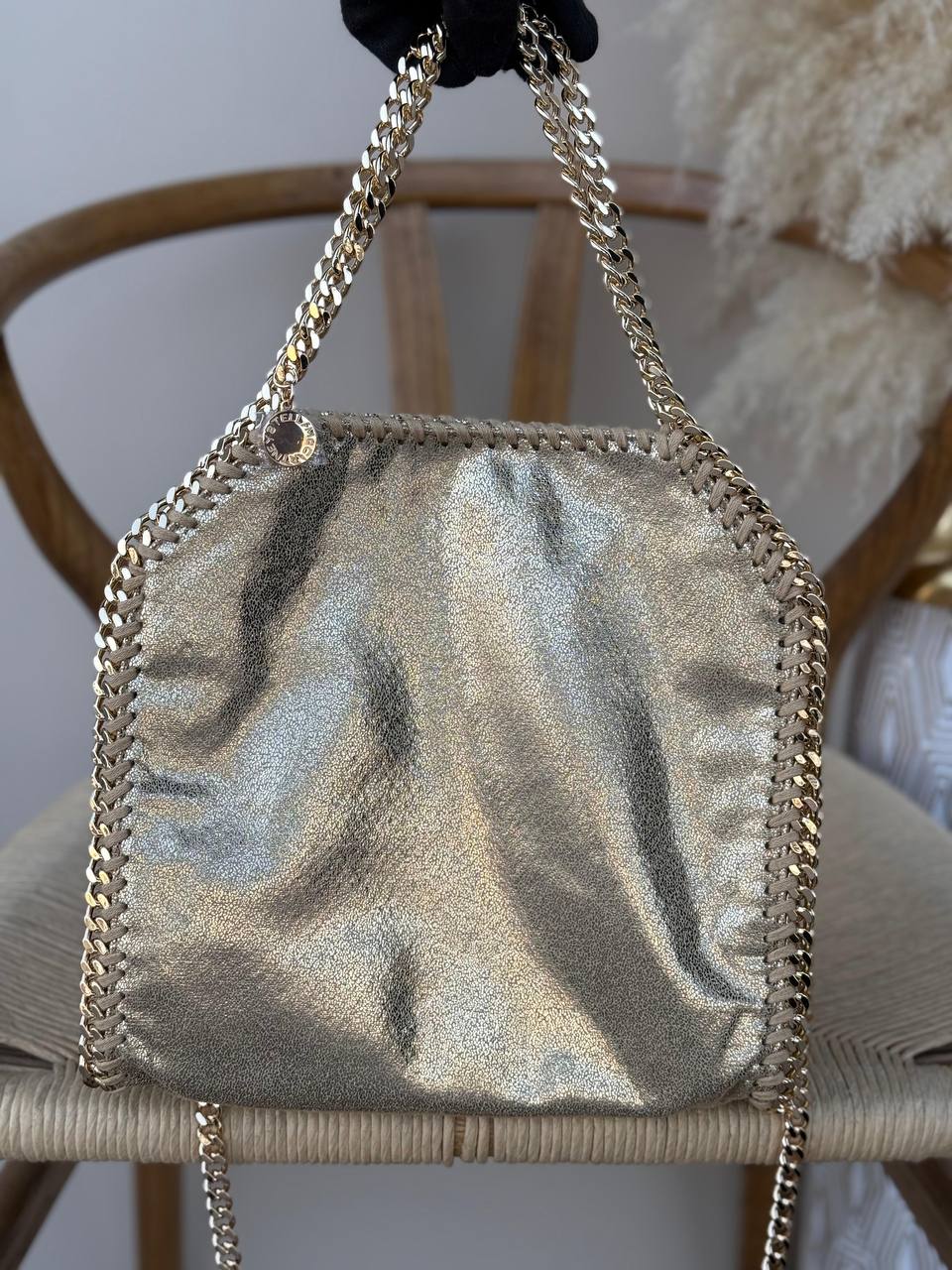 STELLA McCARTENY
25cm
350 dhs✅
Top quality

Zain167
♥️♥️♥️