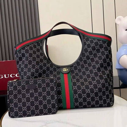 GUCCI 
COPY ONE 
160 dhs✅
Size: 50cm

Zain39
♥️♥️♥️