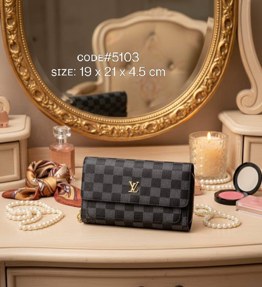 𝗟𝗢𝗨𝗜𝗦 𝗩𝗨𝗜𝗧𝗧𝗢𝗡 & 𝗚𝗨𝗖𝗖𝗜
WALLET SLING BAG
ᴅᴏᴜʙʟᴇ ᴢɪᴘᴘᴇʀ
ᴡɪᴛʜ ʟᴏɴɢ ʙᴇʟᴛ sᴛʀᴀᴘ
sɪᴢᴇ : 19cm
ᴡɪᴛʜ BOX
🎁🎁🎁

65 dhs🪙💚

Zain31
♥️♥️♥️