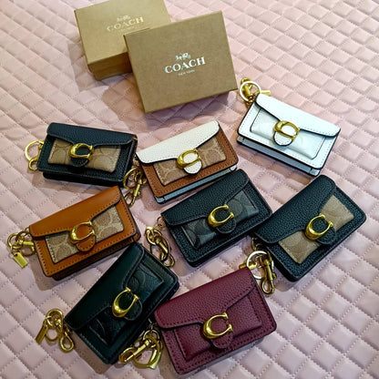 Coach

60 dhs🇦🇪🇦🇪

with box

size mini
Zain26
♥️♥️♥️
