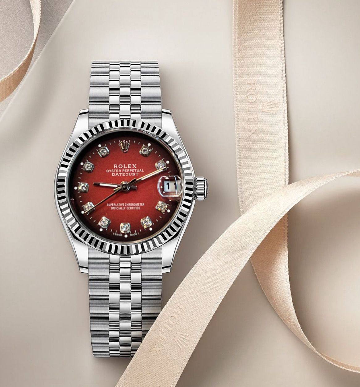 Rolex 
For Ladies Automatic 
Good Quality  31mm 
230 dhs🪙🌨️

Zain59
♥️♥️♥️