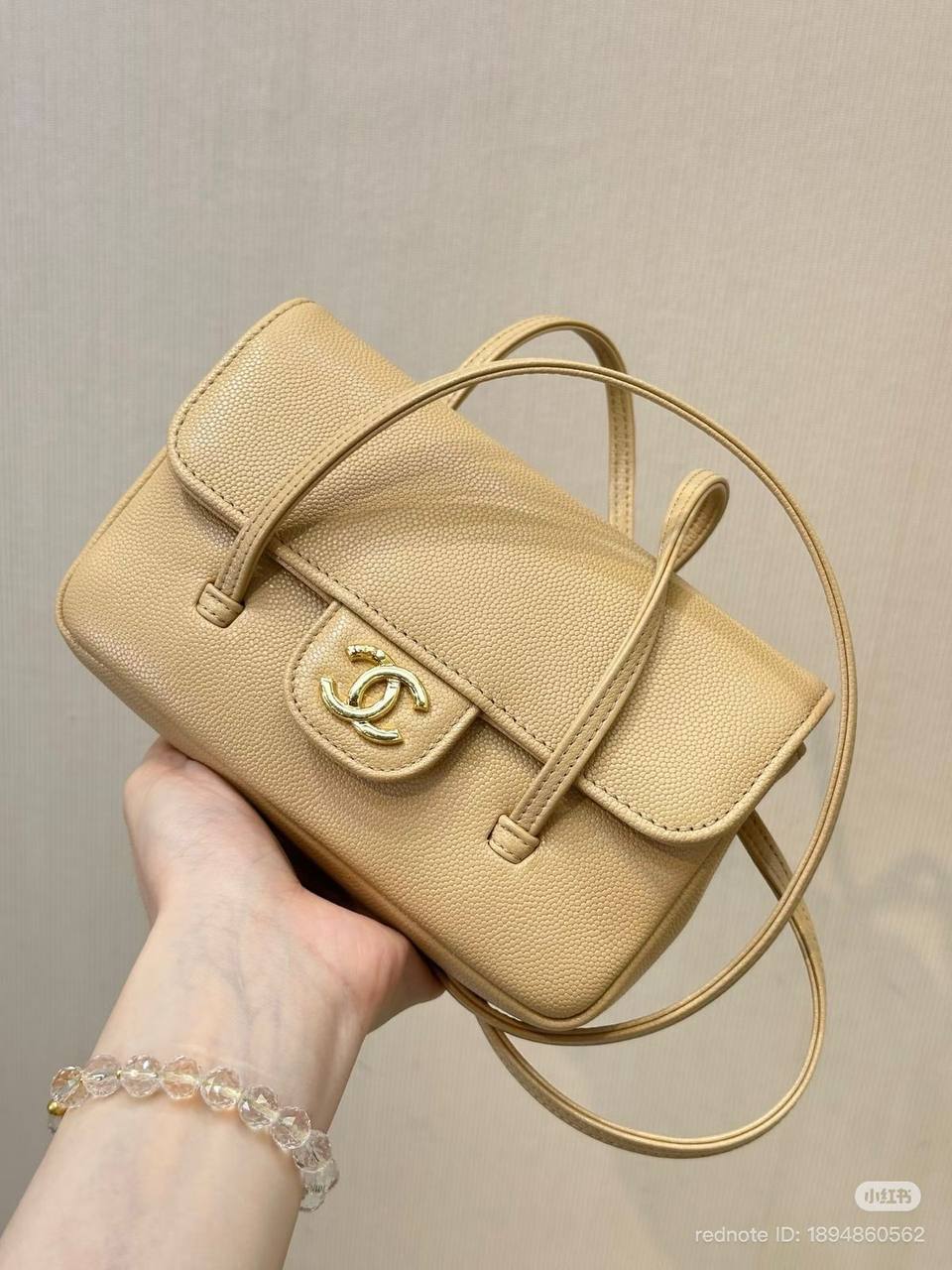 Chanel
Master🌺
270 dhs✅

Zain192
♥️♥️♥️