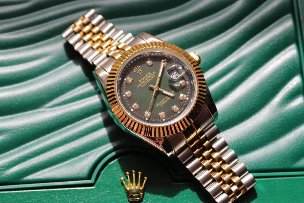 Rolex Watch 
Good Quality
230 dhs✅

Zain33
♥️♥️♥️