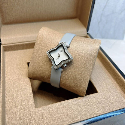 Leather belt 
ladies watches 
55 dhs🌺

Zain45
♥️♥️♥️