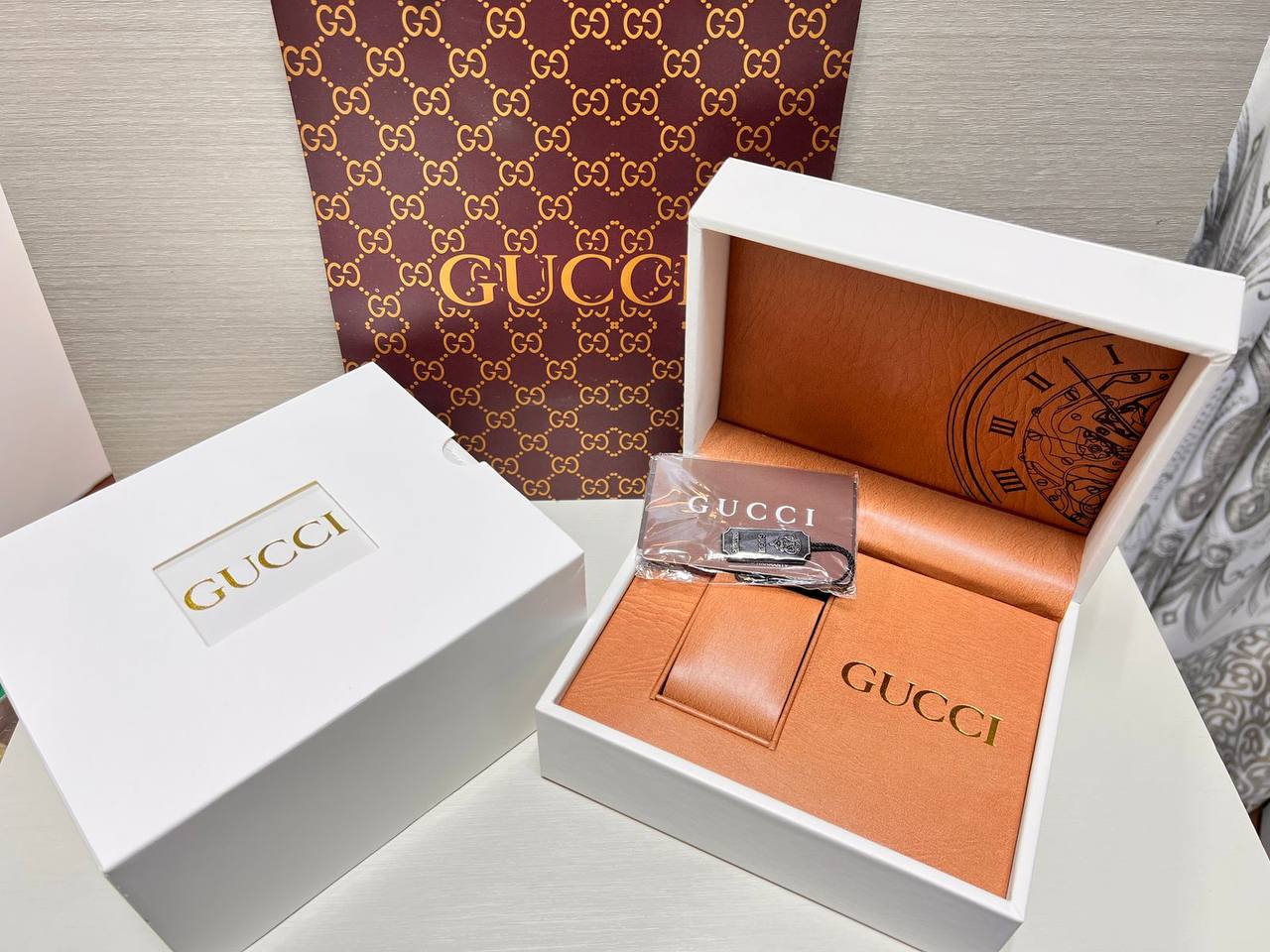 Watches Boxes
Master Box + Paper bag & Card
🎁🎁🎁

50 dhs🪙🌨️

Zain85
♥️♥️♥️