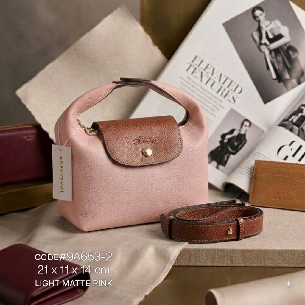 Long Champ ᴠᴀɴɪᴛʏ
ʜᴀɴᴅ ᴄᴀʀʀʏ ʙᴀɢ
ᴄʀᴏss ʙᴏᴅʏ ʙᴀɢ
ɢᴏʟᴅ ʜᴀʀᴅᴡᴀʀᴇ
ᴡɪᴛʜ ʟᴏɴɢ ʙᴇʟᴛ sᴛʀᴀᴘ
sɪᴢᴇ: 21 cm

60 dhs✅

Zain31
♥️♥️♥️