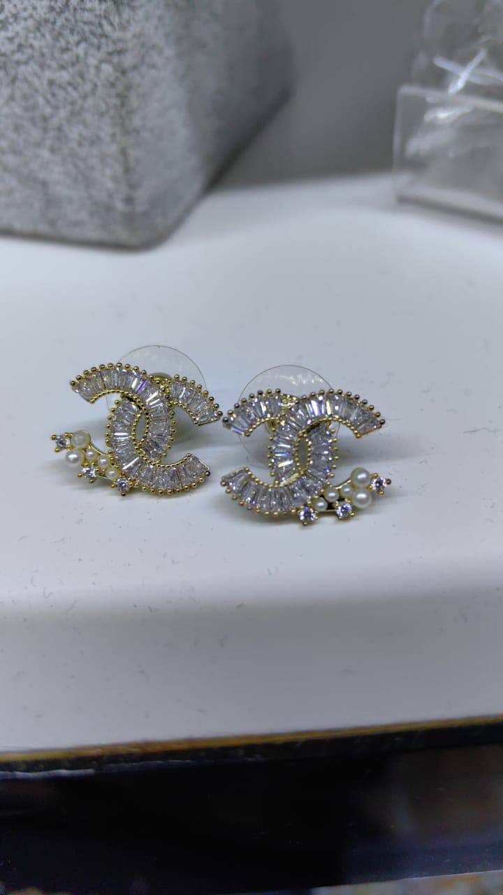 Chanel earring

60 dhs

Zain89
♥️♥️♥️
