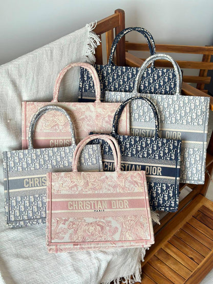 Bottega
Dior
Super Master XX
For Price 👇 WhatsApp✅
0568585901 
0507557372
0552275751 Owner Zain 👌

Zain317
♥️♥️♥️