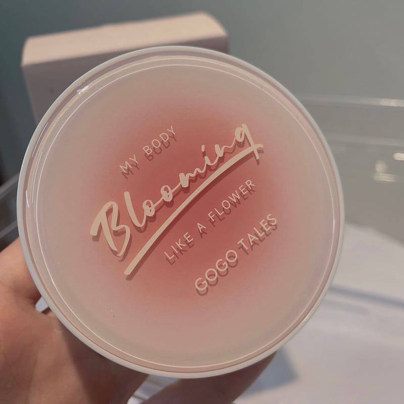 GOGO TALES COSMETICS #468 body powder
30 dhs🌺

Zain01
♥️♥️♥️