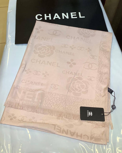 Scarf
Chanel
New cotton 
45 dhs✅

Zain93
♥️♥️♥️