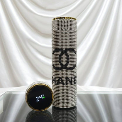 VACUUM FLASK 500 ml
BOTTLE IN  GLITTERS
    ✦ HOT 🔥☕
    ✦ COLD 🥶❄️🧊
ɪᴛ ʜᴀs ᴛᴇᴍᴘᴇʀᴀᴛᴜʀᴇ sɪɢɴ
ᴡɪᴛʜ BOX
🎁🎁🎁

75 dhs🪙🌺

Zain31
♥️♥️♥️