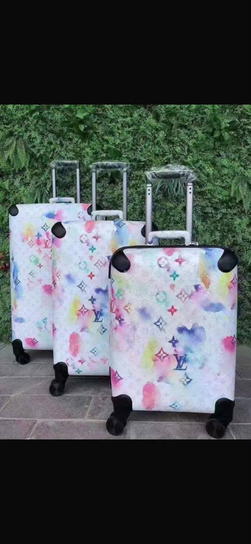 Travel Bags Set
Master💓💓
3in1
650 dhs✅✅

Zain341
♥️♥️♥️