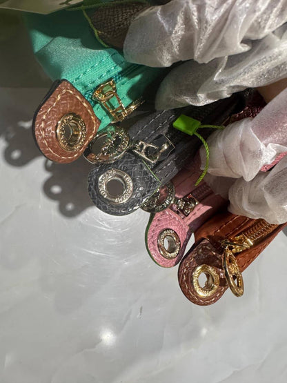 Long Champ
50 dhs🪙

Zain50
♥️♥️♥️