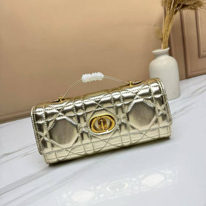 Dior
Master🌺🌺
280 dhs💓

Zain141
♥️♥️♥️