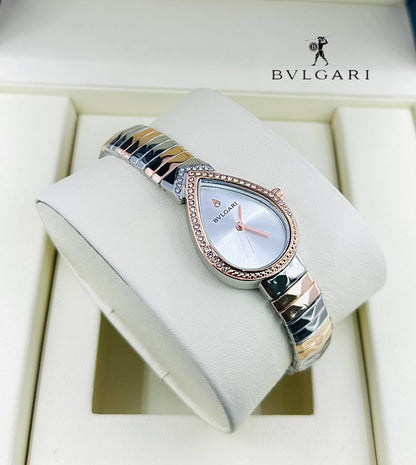 Bvlgari ladies
55 dhs🪙💕

Zain29
♥️♥️♥️