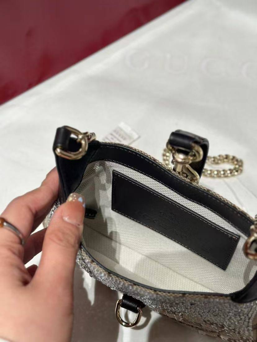 Super XXX Master Bags
For Price 👇 WTSP Text Zain 0568585901

Zain274
♥️♥️♥️